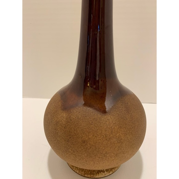 Vintage Mid Century Royal Haeger Brown Drip Glaze Pottery Vase - Picture 2 of 5